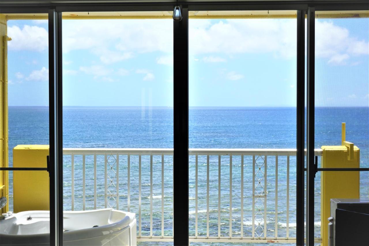 Okinawa Ocean Front Hotell Chatan Eksteriør bilde