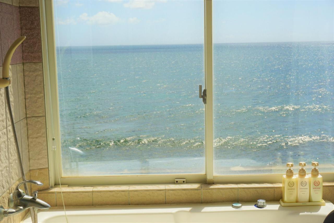 Okinawa Ocean Front Hotell Chatan Eksteriør bilde